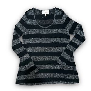 Two by Vince Camuto Black & Silver Top - M